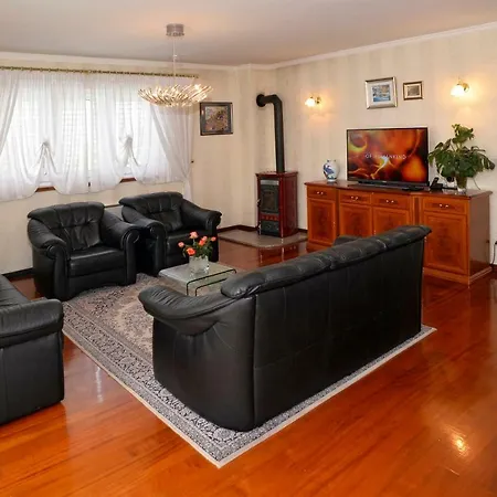 4us With Pool 빌라