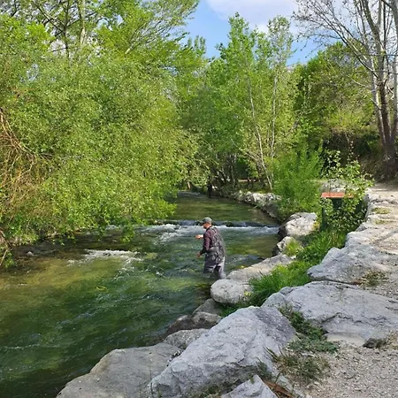 ヴィラ 4us With Pool